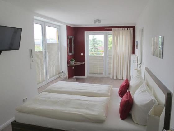 Double Room with Balcony - 7