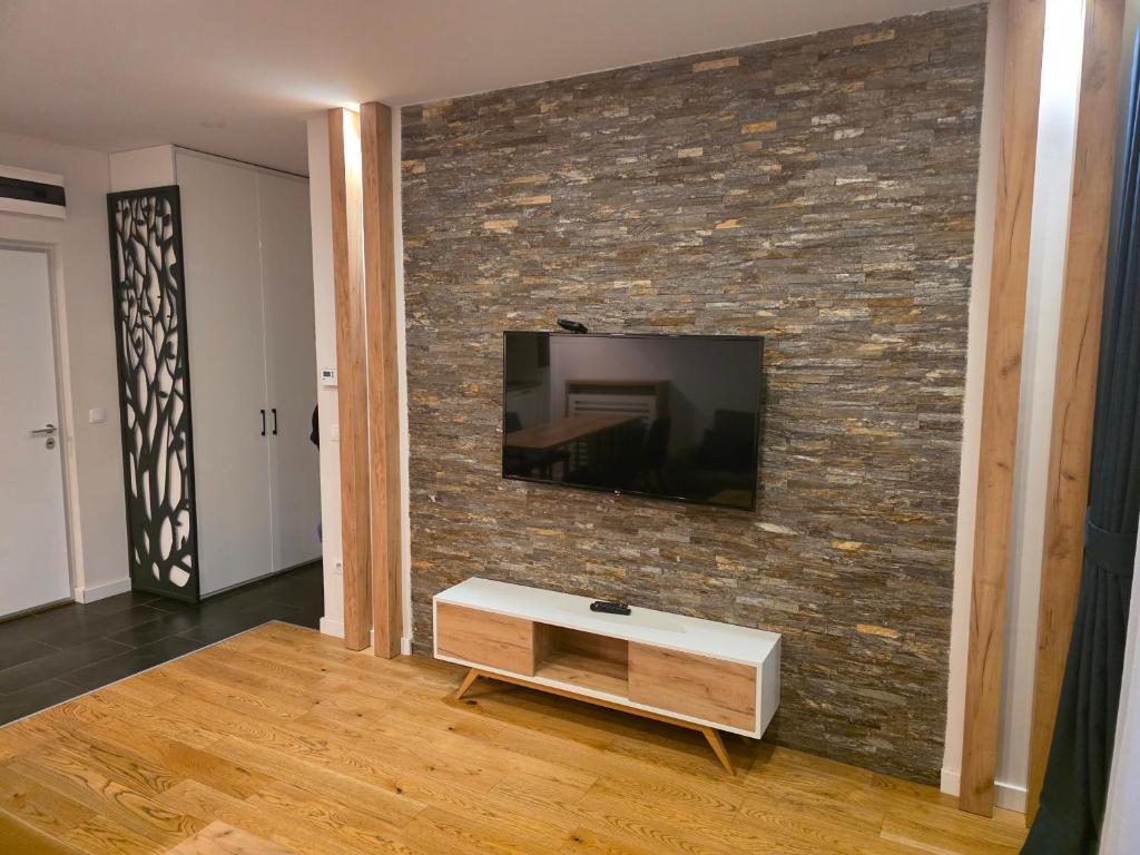 Aura suites 1 - 5