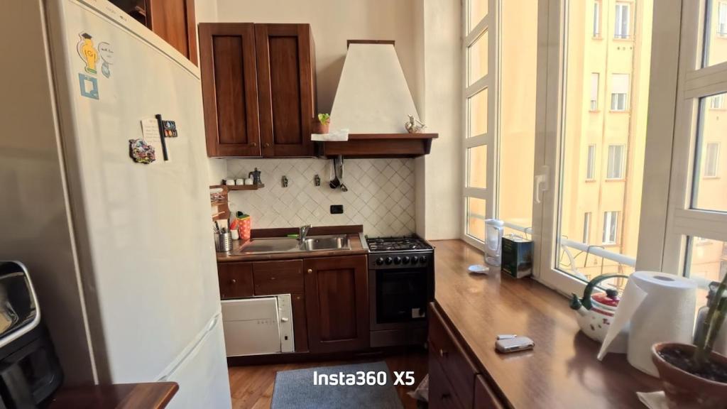 Apartment in a historic building, Bologna city center - 3