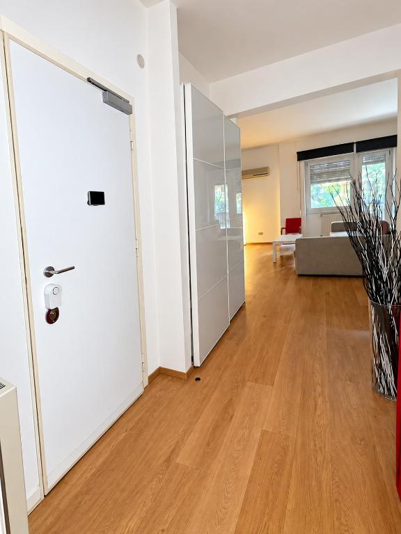 Acquedotti Contemporary Flat - 2
