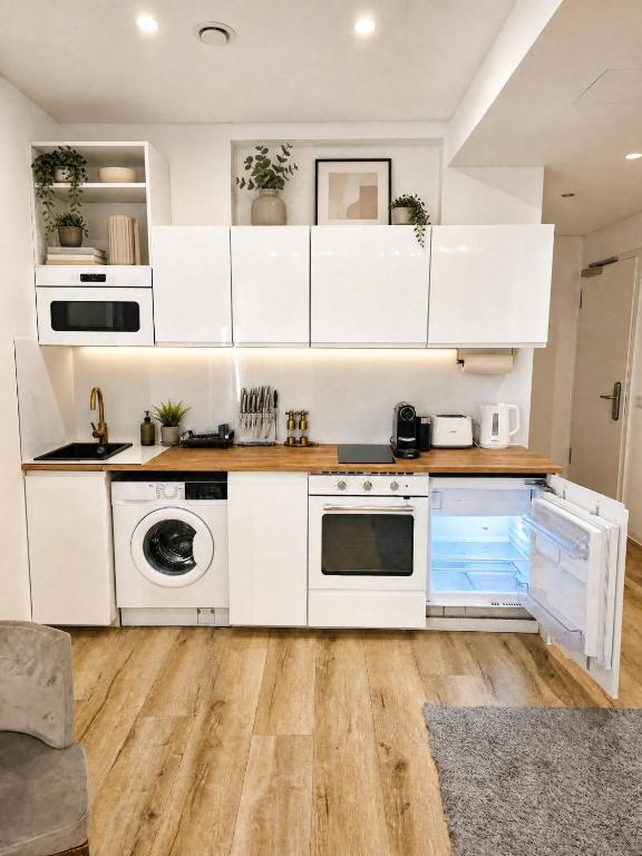 Lovely central apartment - Pool Gym Sauna extra buchbar - 4