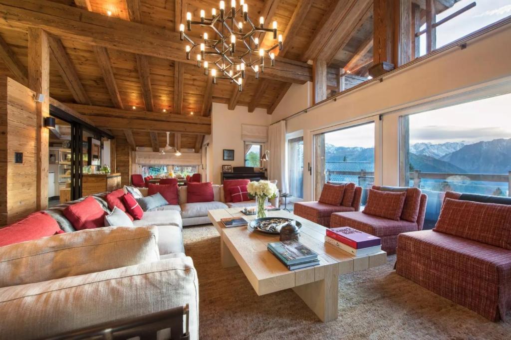 Penthouse Kuhn - 2