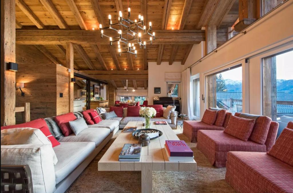 Penthouse Kuhn - 3