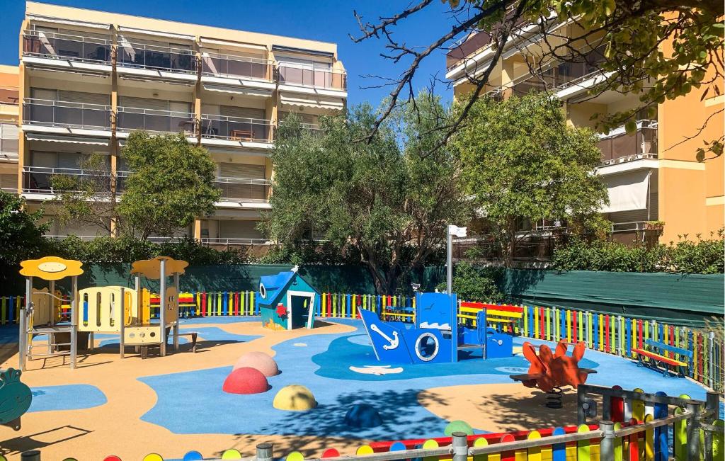1 Bedroom Cozy Apartment In Cavalaire-Sur-Mer - 1