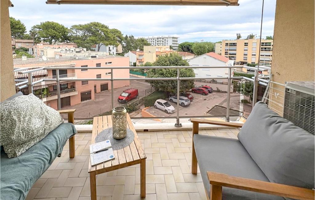 1 Bedroom Cozy Apartment In Cavalaire-Sur-Mer - 2