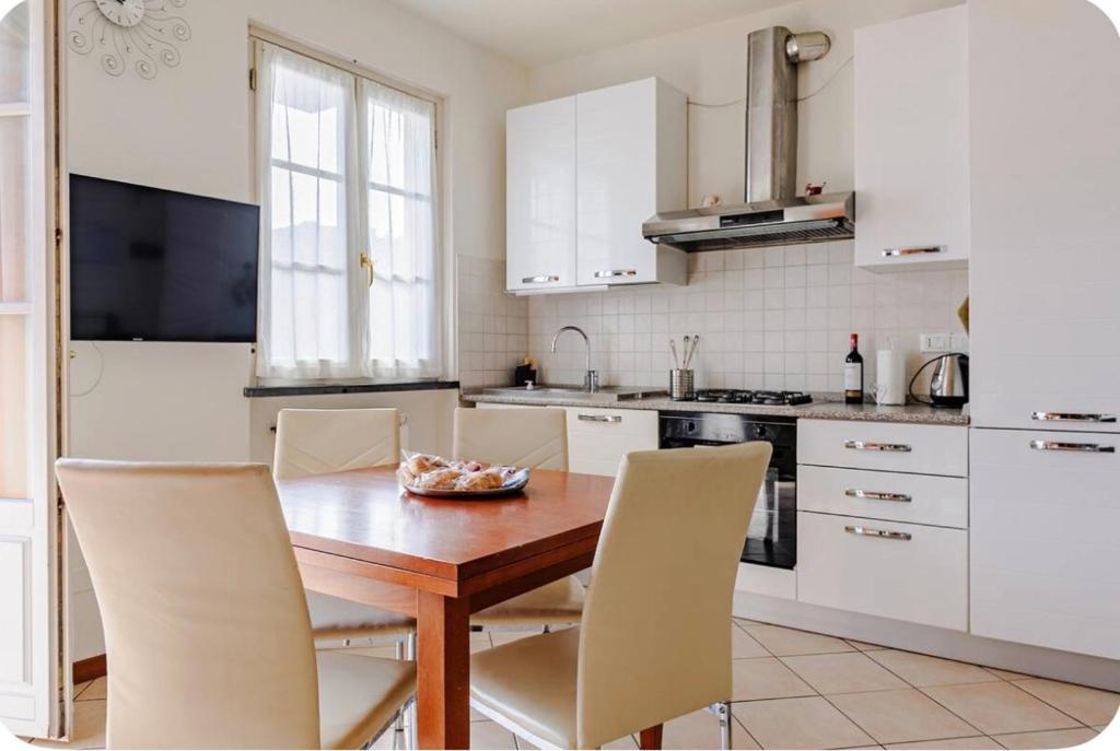 Marta Apartment ,Free Private Parking, Near The City Centre & Hospital - 1