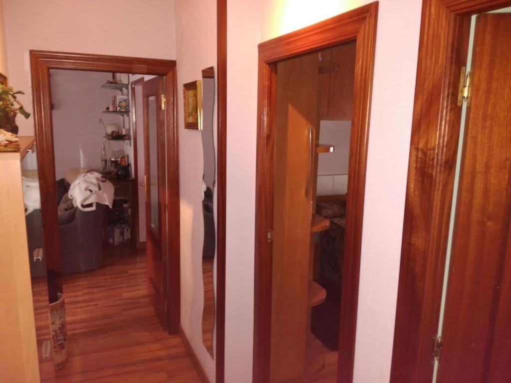 Apartamento completo a 5 minutos de la catedral y de las zonas de ocio - 3