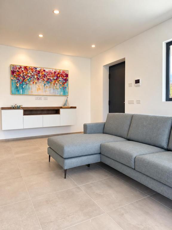 Villa Alessandra, New Villa, Private Heated Pool, Lake Como Views - 5
