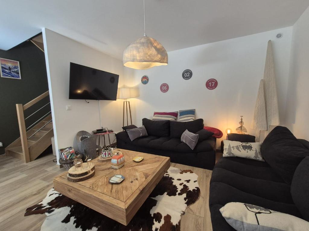 Chalet for 8 People - A Getaway in the Heart of the Alps - 4