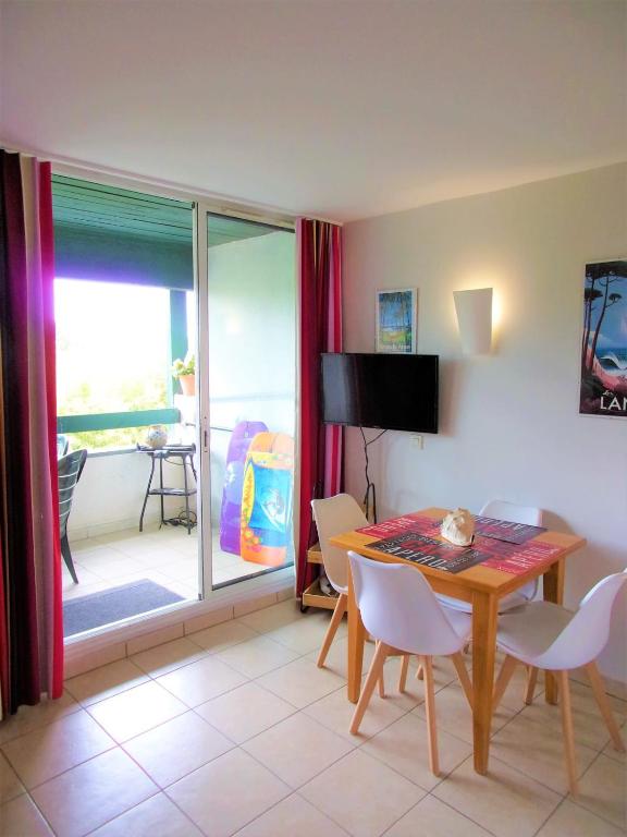 Cosy 21 M2 With Loggia Pool Near The Beach - 2