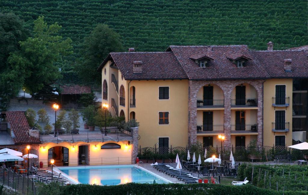 Hotel Barolo — Hotel in Barolo