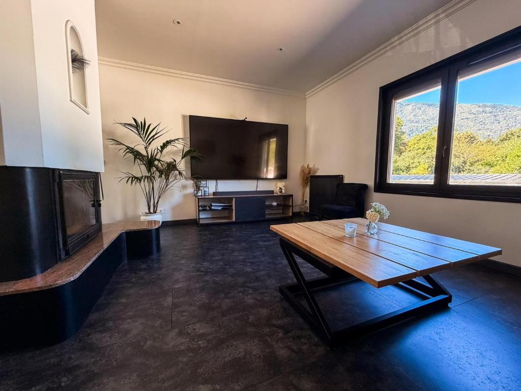 Maison vue montagne avec jaccuzi, piscine privés - 3