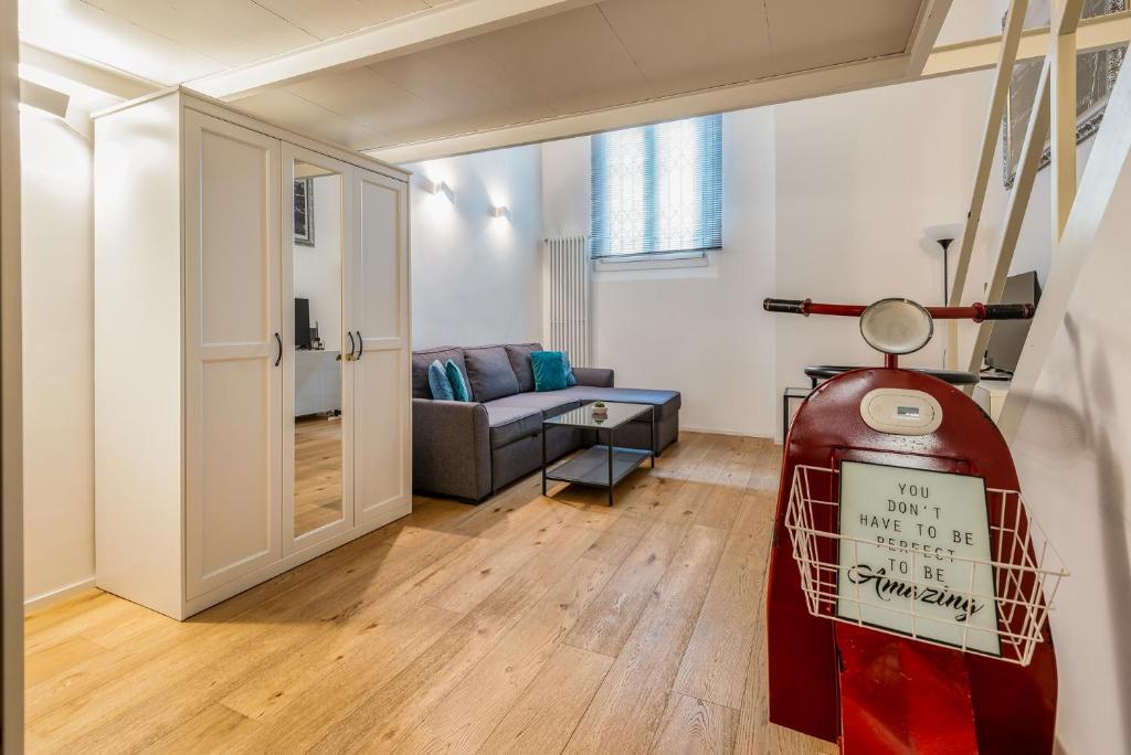 Cozy Apartment Milan - Bocconi & City Center - 4