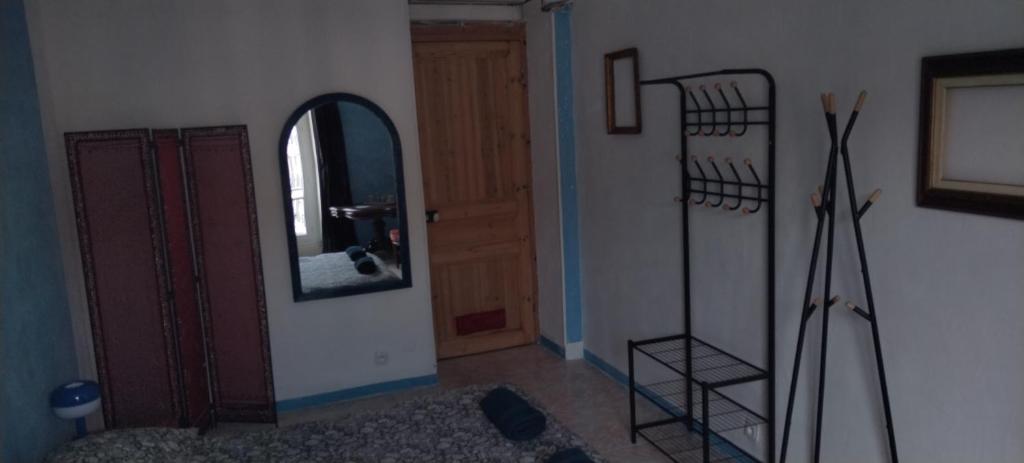 Chez Brigitte Guesthouse - 3