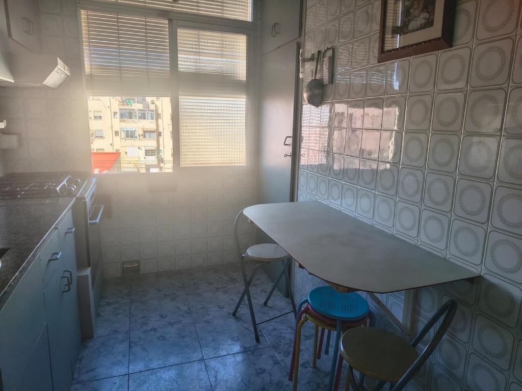 Apartment Two large beds Beach 300 mts AC - 4