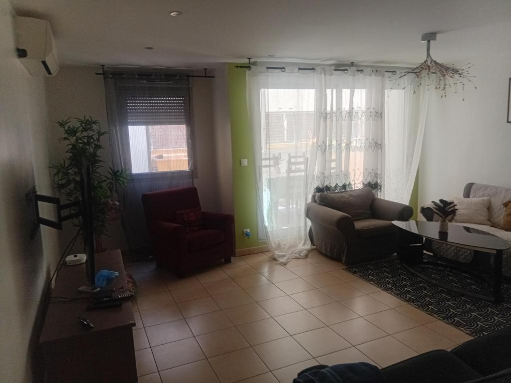 jolie appartement bien placé centre-ville - 3
