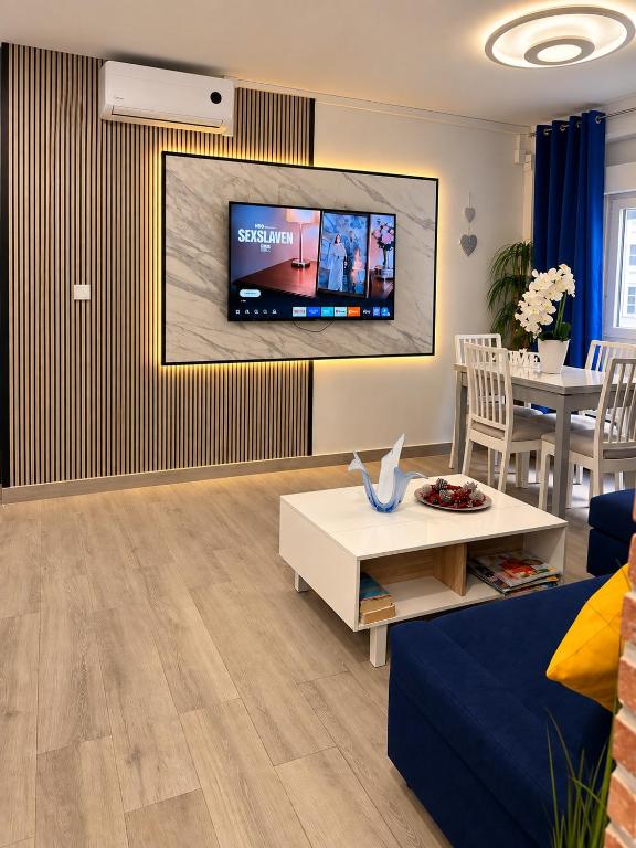 Rambla Apartment by the Sea - 1