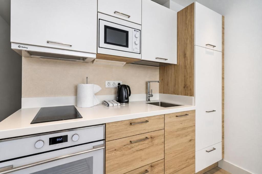 GuestReady - Sunset Canteras Sea Views - 4