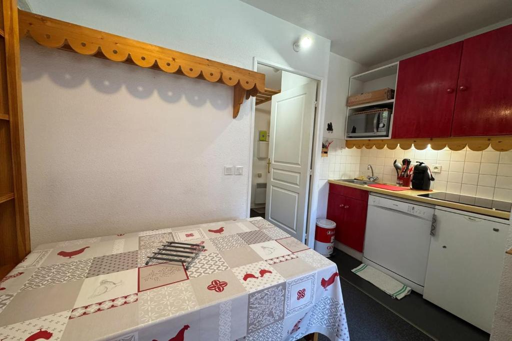 Séjour à Risoul T2 cosy 6 couchages Résidence Aldebaran - 2