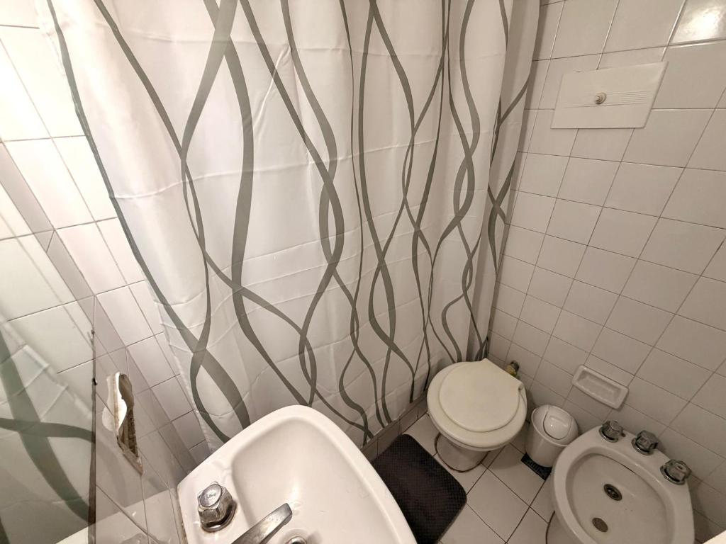 2 ambientes con balcon al contraf abierto y cochera fija - 3