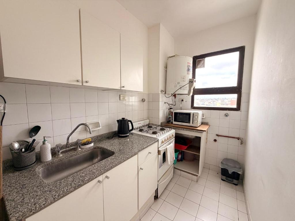 2 ambientes con balcon al contraf abierto y cochera fija - 4