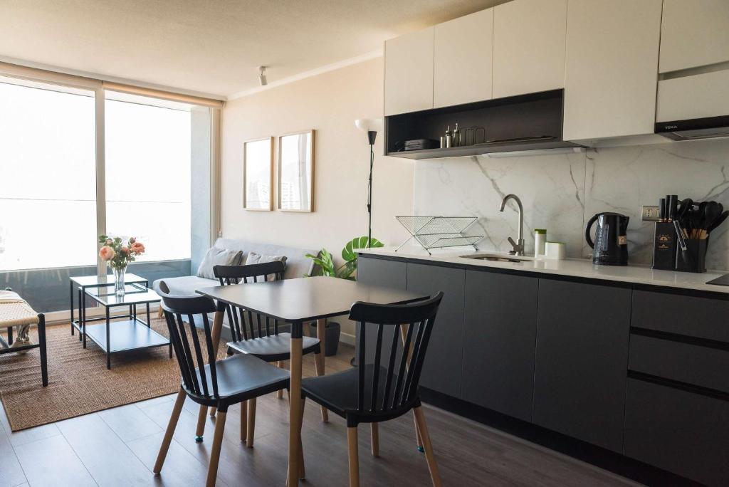 Modern Chill 1BR w Pool & BBQ near Irarrazabal - 4