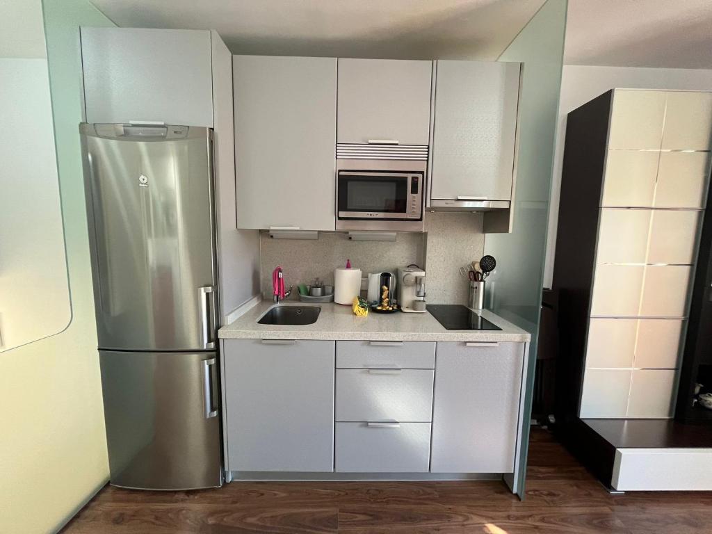 Estepona-Villacana one bedroom apartment EL13 - 3
