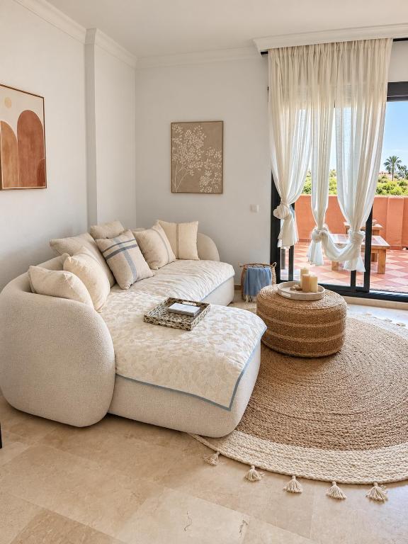 Marbella Duplex with Sea & Golf Views - 2