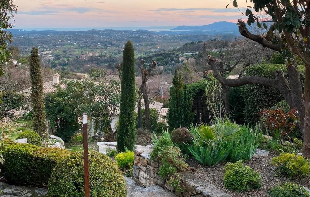 Nice Home In Châteauneuf-Grasse - 3