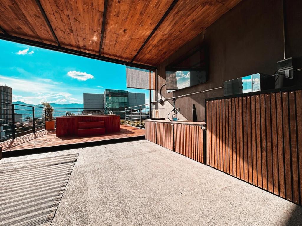 Luxury penthouse in Provenza - 1