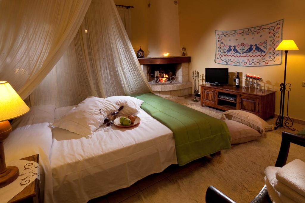Agnantio studios & suites photo