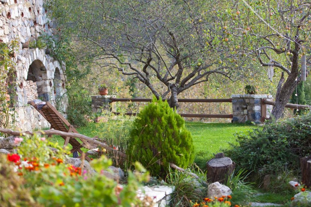 Agnantio studios & suites photo