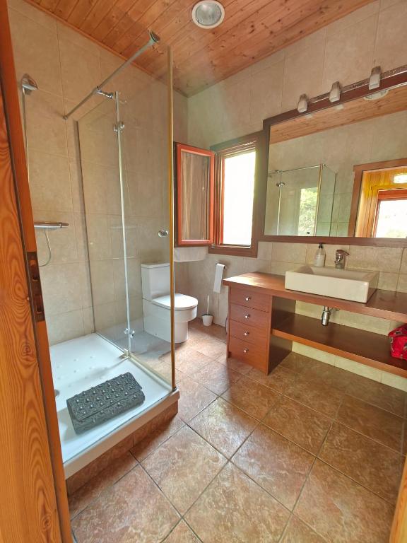 Casa Bolets - A quiet forest house near the best beaches in South Catalonia - 3