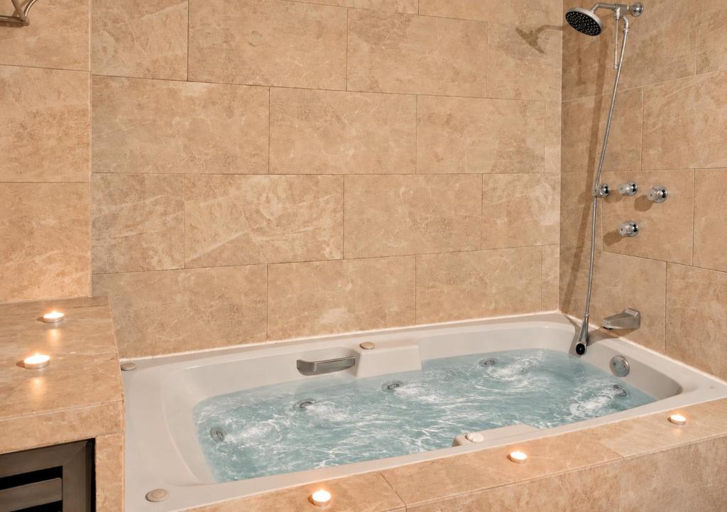 Colonial Villa in Merida Centro 4BR 3BA Private Pool Near Paseo de Montejo - 5