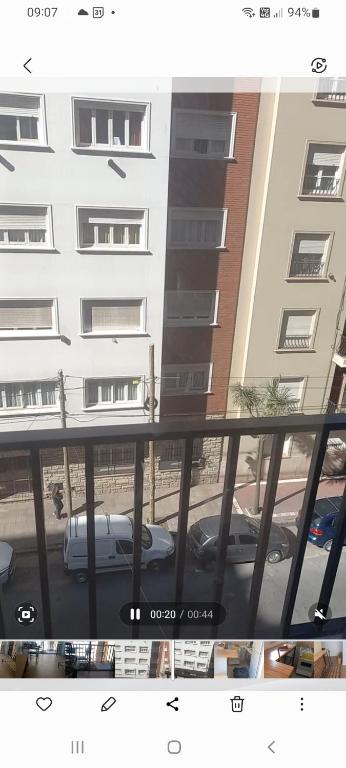 Departamento Plaza Colón con balcón a la calle - 3