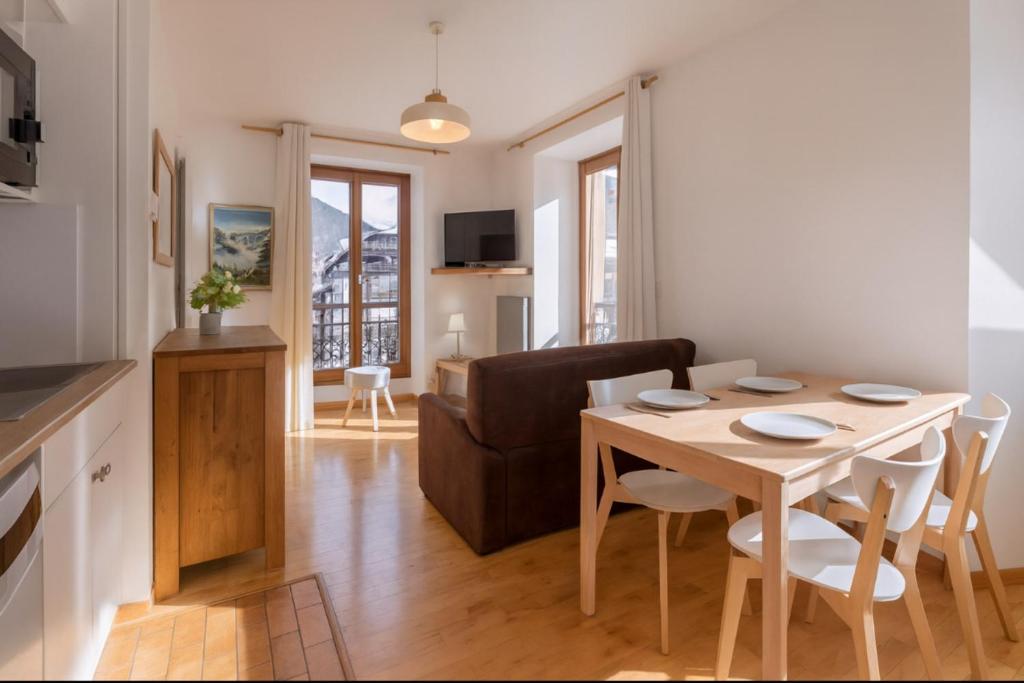Charming flat right in the city centre - 4