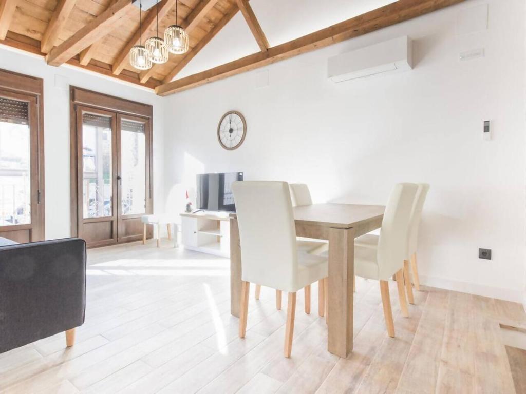 Apartamentos Granadal by Imperial Home - 1