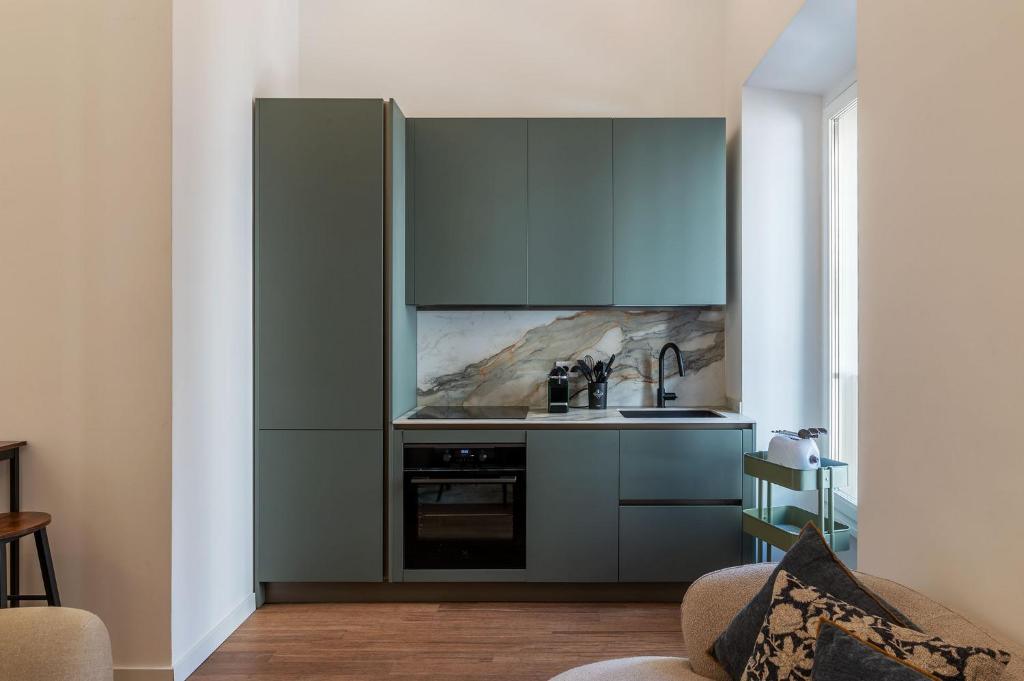 GuestHost - Modern and Bright Apartment in Rome - 2