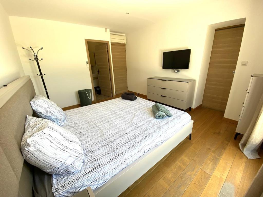 Le Bel Air maison 3 chambres proche mer avec piscine - 2