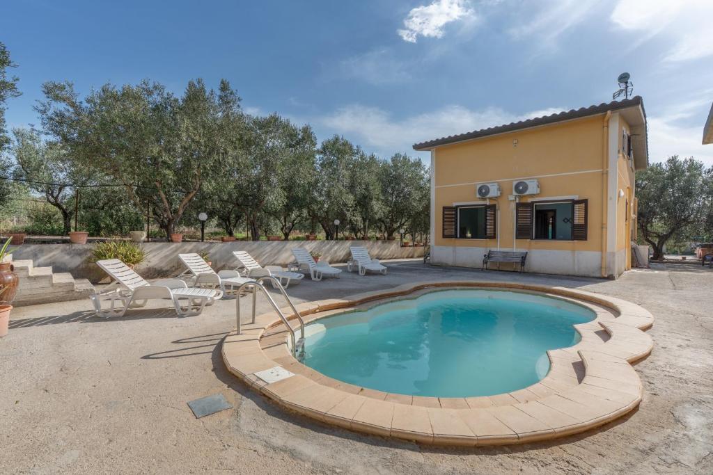 Villa Rosa Con Piscina - 1