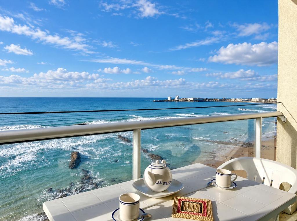 Joli appartement avec vue imprenable sur la baie des Sables - 4 pers - 1