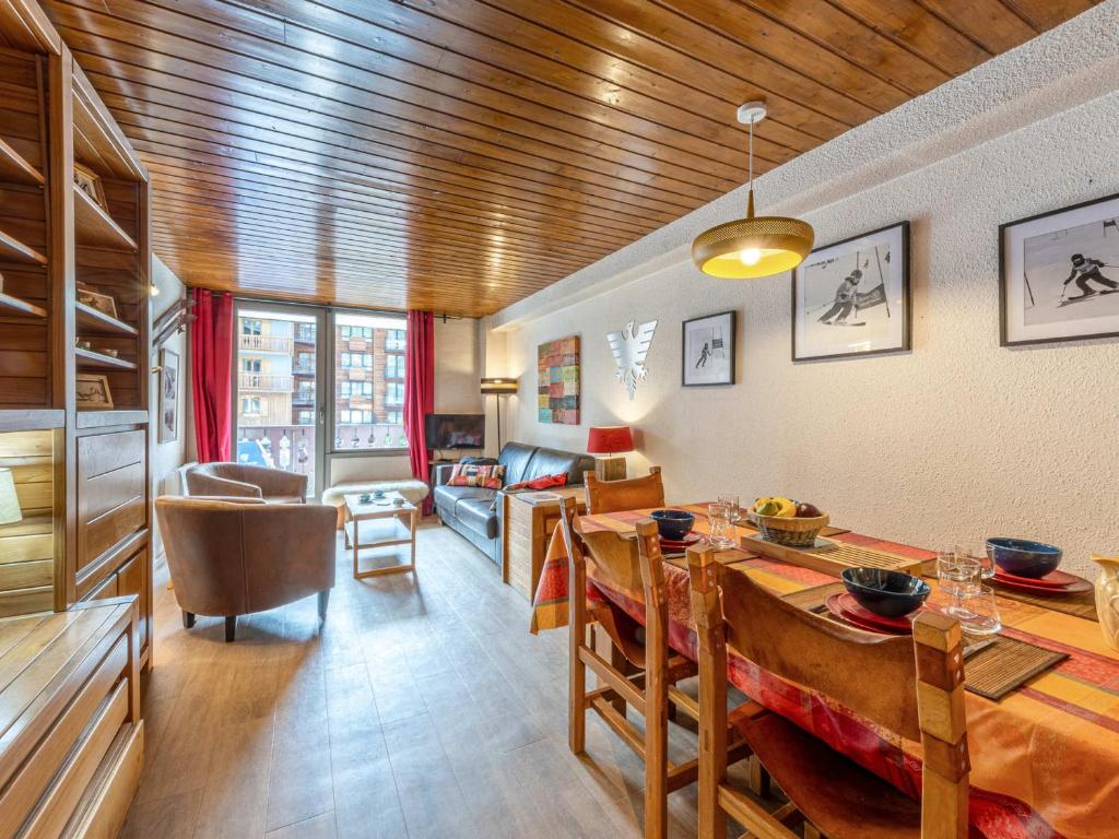 Appartement 2 pièces avec balcon exposé sud, au cœur de Val-d'Isère et proche des pistes - 5