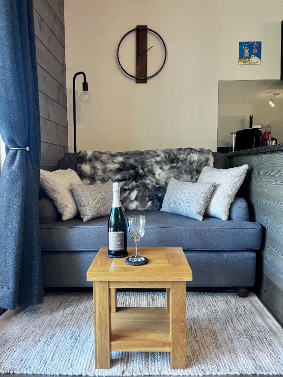 Plein Soleil 3 bedroom apartment with stunning mountain views - 3