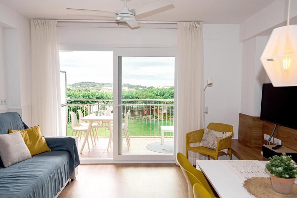 Apartamento reformado a 300m de la playa - 3