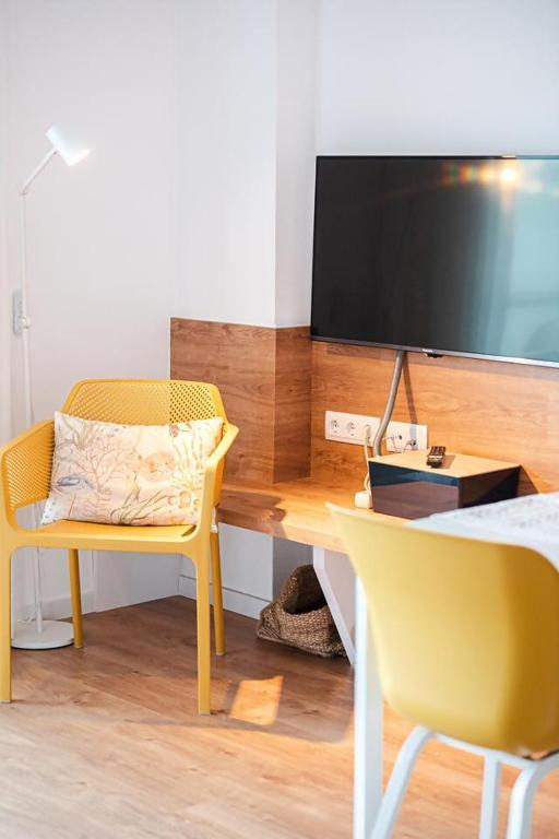 Apartamento reformado a 300m de la playa - 4