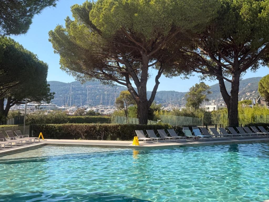 Résidence Pullman Seaside pool - 2