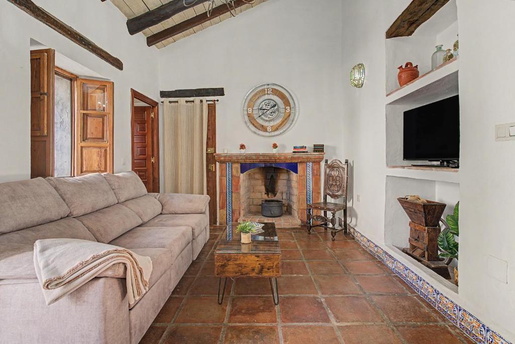 Cortijo Eucalipto 1 - 5