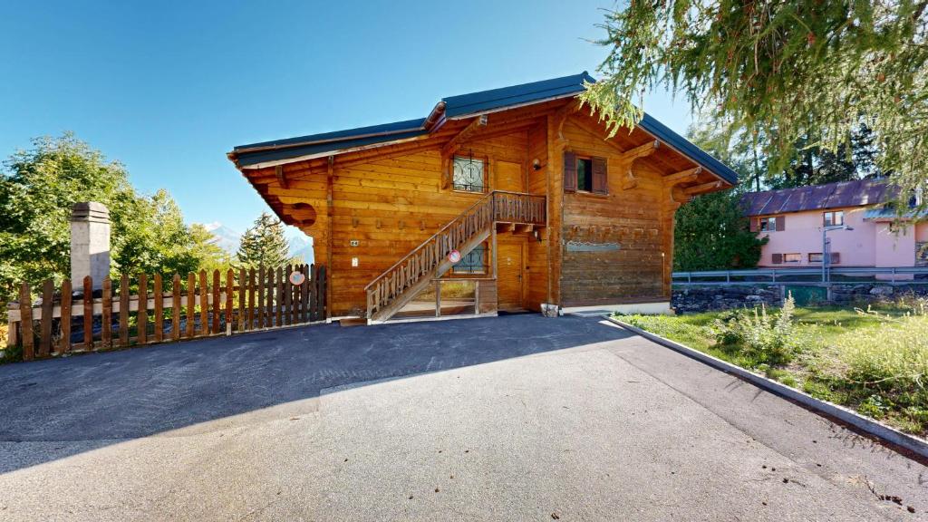Apartment at the bottom of the slopes in Crans-Montana, cosy atmosphere - 1