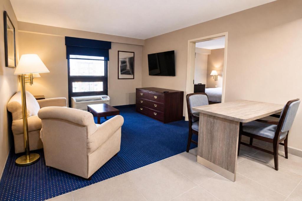 Wyndham Garden Monterrey Norte - 5