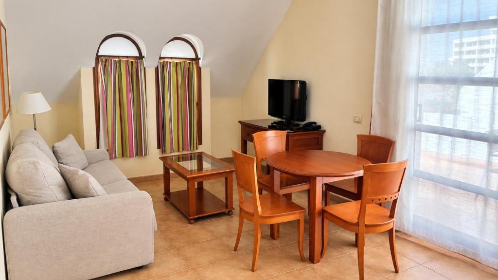 Apartamentos Colón2 - 2
